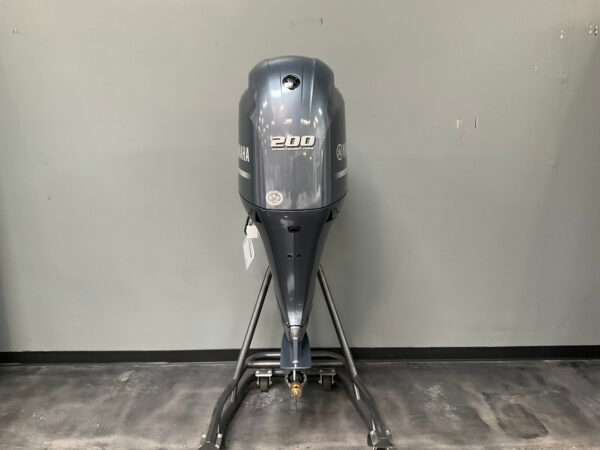 Yamaha 200hp Outboard | LF200XB | Scratch & Dent | 4431 - Image 3